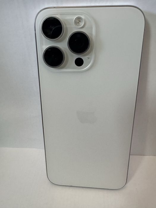 Apple iphone 15 pro max 512gb white 97%