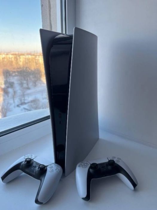 Плэйстейшн 5.          ,