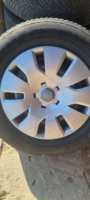 Vând roți 215/65/r16