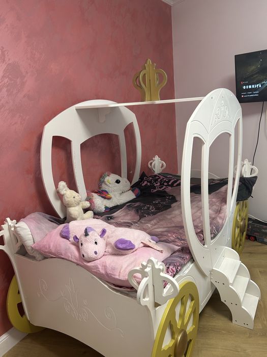 Mobila copii pat si dulap