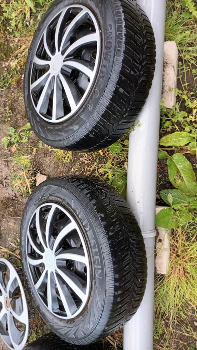 Roti Logan originale, fabricate de Renault, cu anvelope Vredestein 185 65 R15 de iarna - Made in Holand
