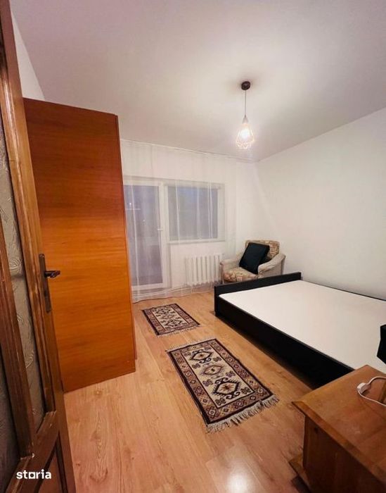 Apartament cu 2 camere 2 balcoane zona Lunii