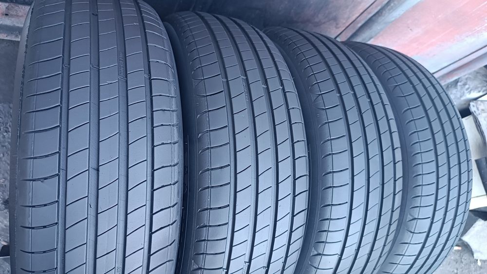 185/65/15 Michelin