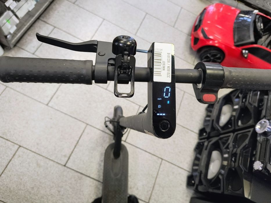 Електрическа тротинетка Xiaomi Mi 1s