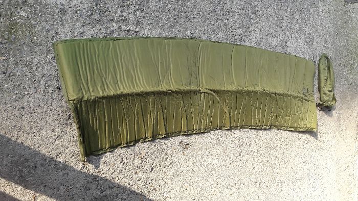 wilko compact self inflating camping mat 183x51x2,5 см.