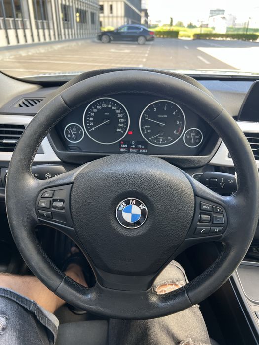 BMW F30 318D Facelift B47 2016 Automat Rate/Buy Back