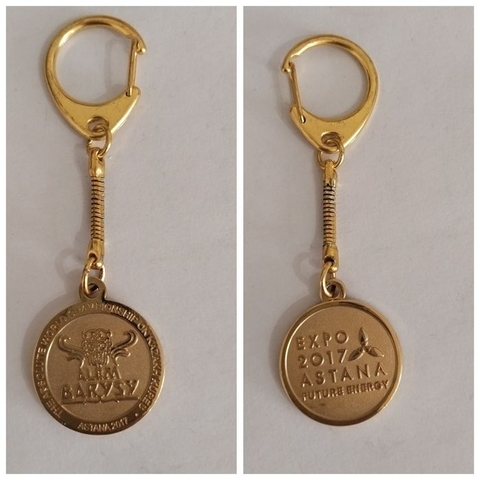 Продам монеты разные