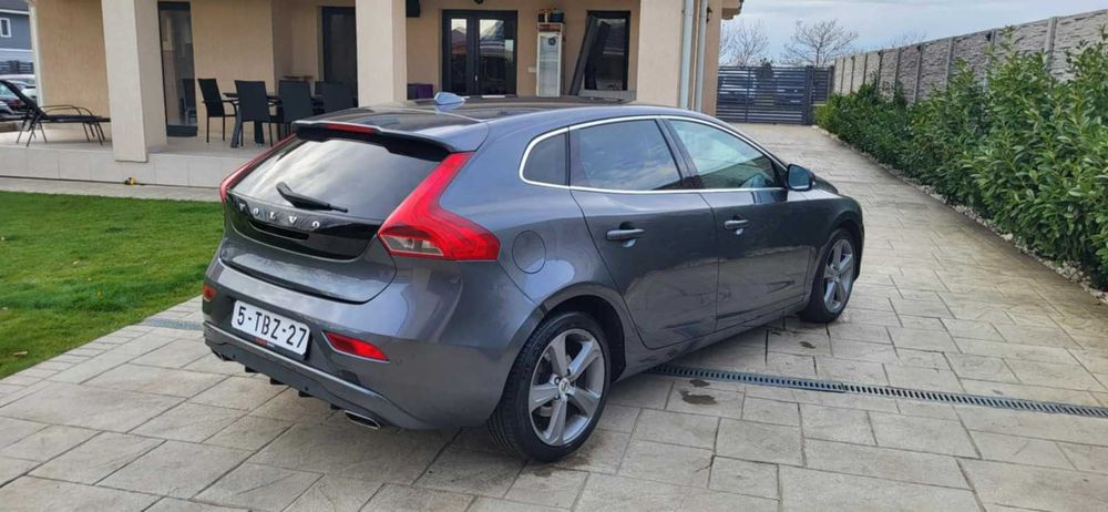 VOLVO V40 2014 — imagine 3