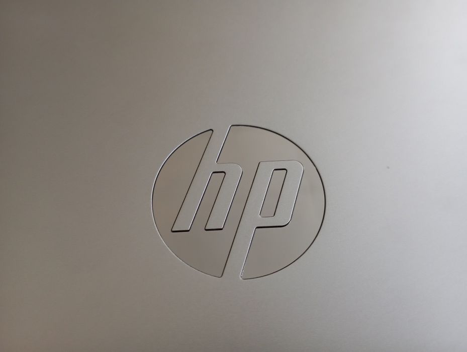 hp. Model 15s-fq5066TU 8-16RAM 512GB