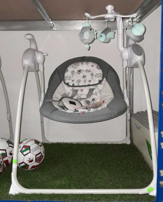 Люлка за бебе Zizito Hana, Електрическа, 8-степени на люлеене, ДУ