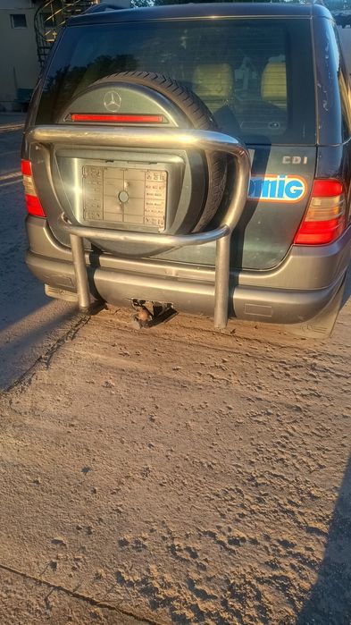 Suport rezerva pt mercedes Ml