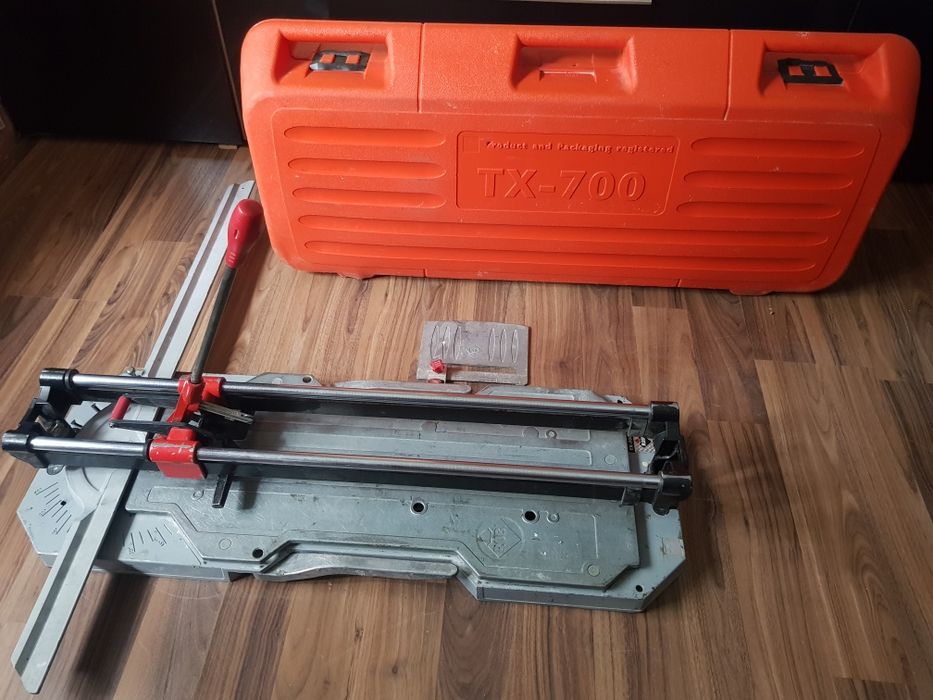 Mașină de tăiat plăci ceramice Rubi TX-700-N