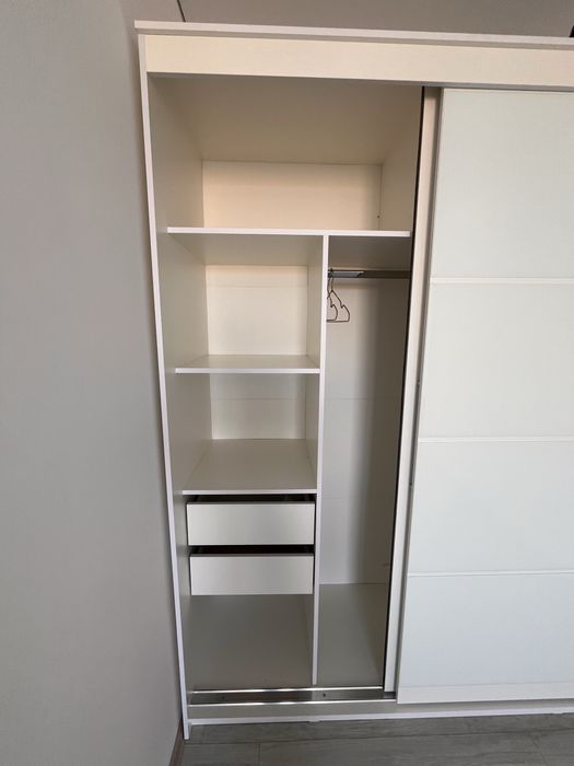 Шкаф в хорошем состоянии