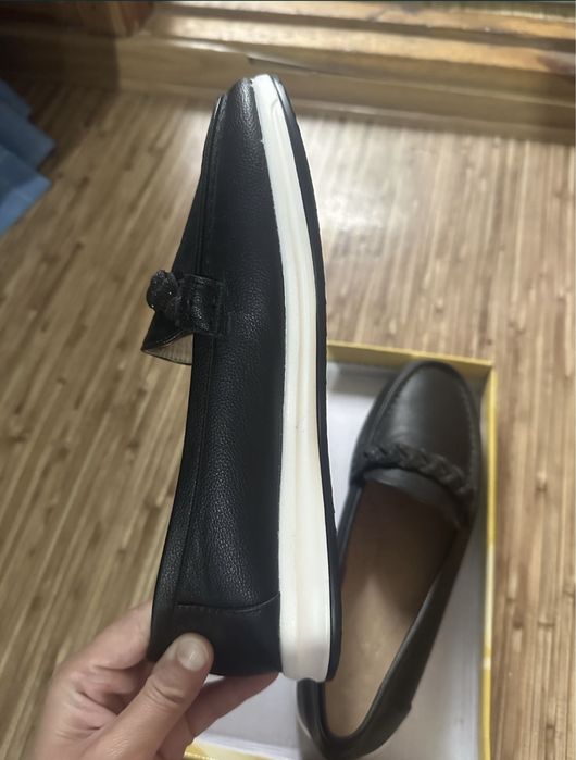 Женская обувь новый