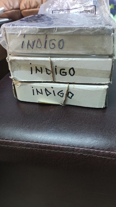 Indigo (plombagină) și imprimate  pret mic,mic