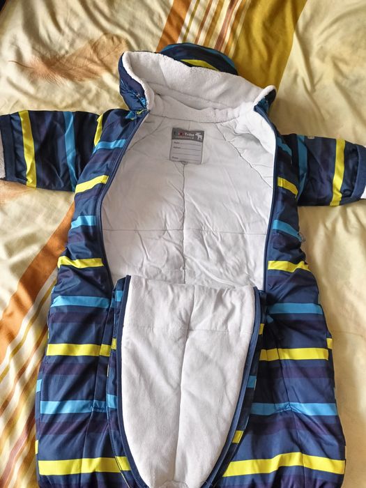 Демисезонный комбез раз. 68.