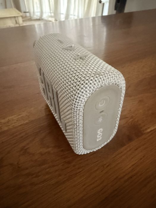 Портативная колонка JBL GO 3