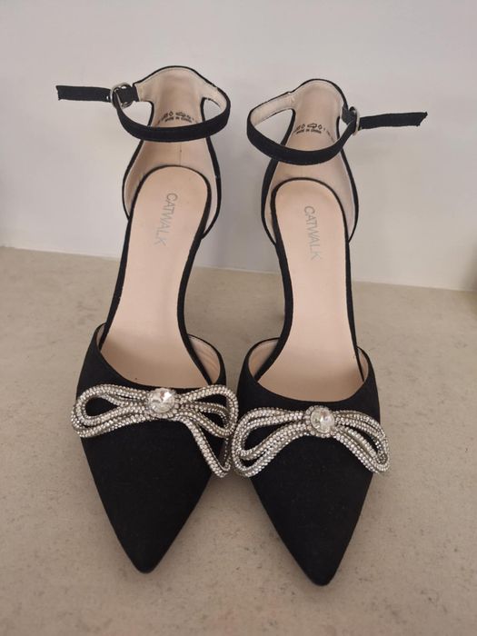 Обувки на висок ток с пандела