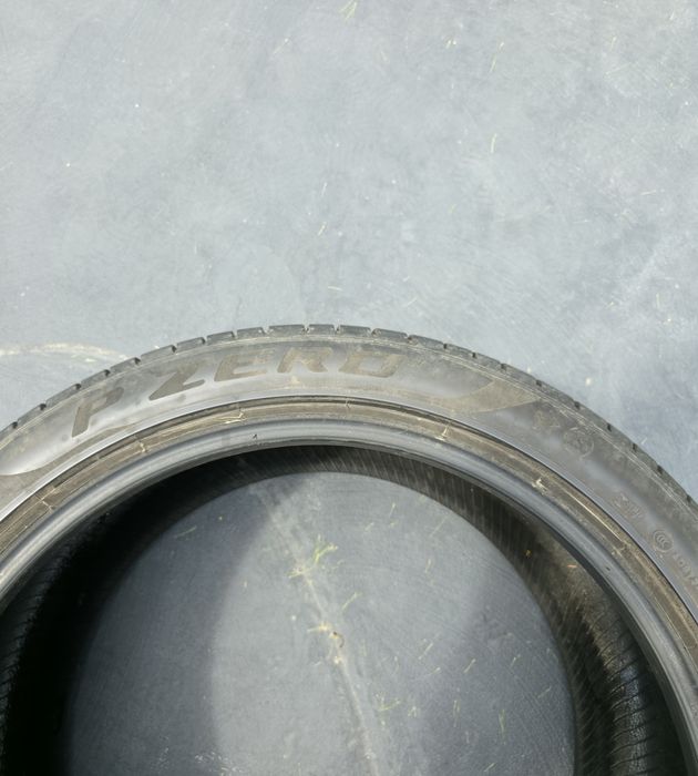 Anvelope vara Pirelli 315/ 35 si 275/ 40 R21