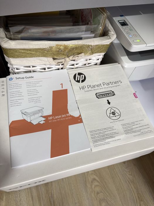 Принтер HP Laser Jet M140we