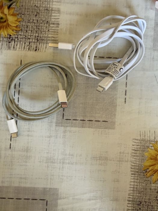 Iphone 11 с кутия,зарядно, перфектно състояние