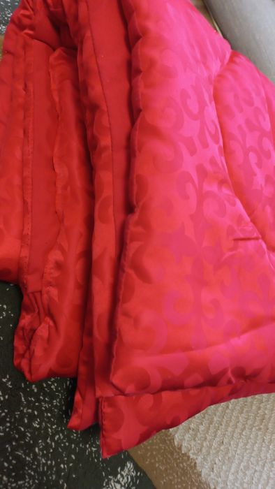 Көрпе мақтадан бір кісілік, 2 штук бар