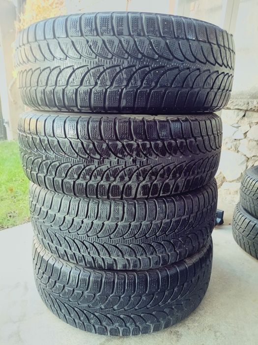 Зимни гуми Bridgestone 235/65/17