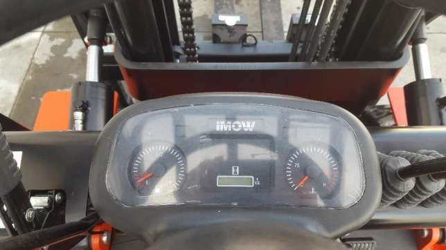 Motostivuitor/stivuitor diesel NOU 2,5T cu GARANTIE - DIN STOC