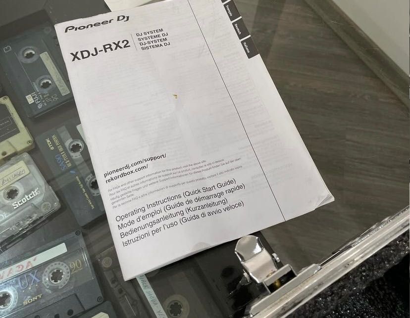 Pioneer XDJ RX2 DJ set