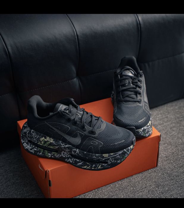 Nike Vomero Premium