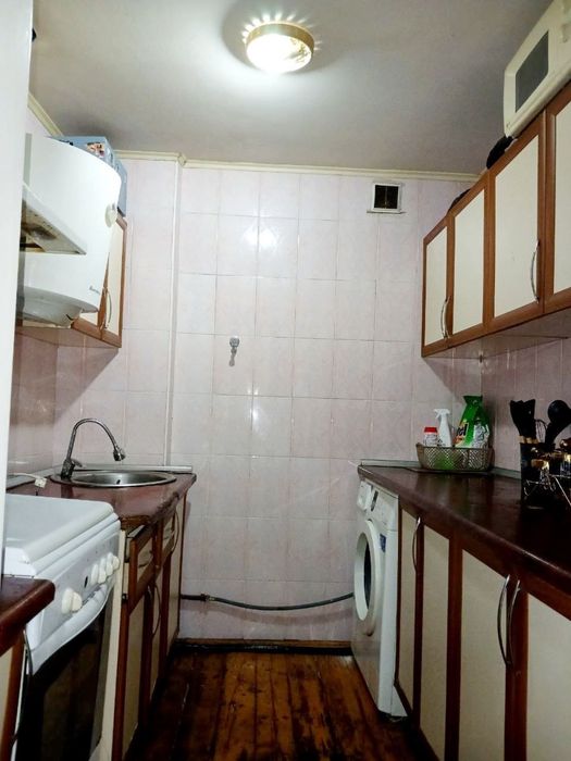 Mirobod Tumani Talimarjon 10 Dom 3 xonali 4 etaj