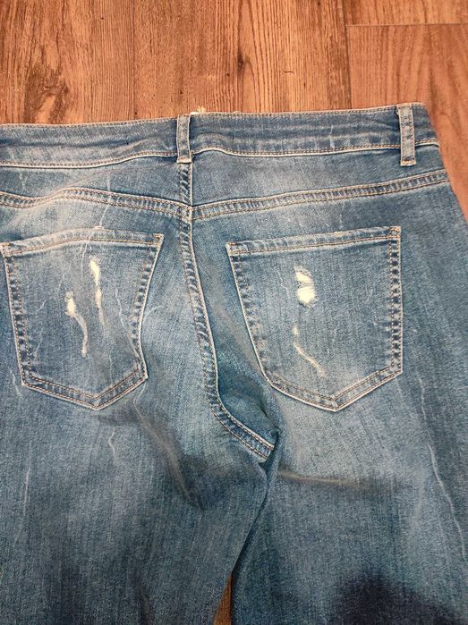 Нови дънки и горнище М размер