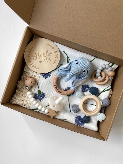 Подарочные наборы для новорождённых