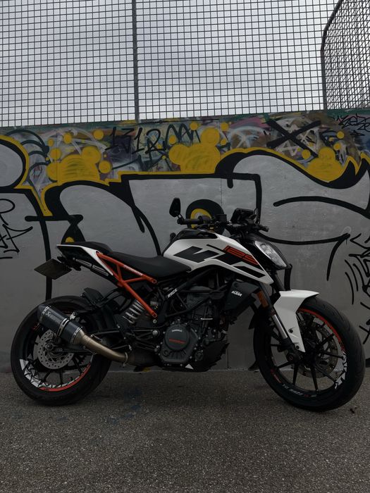 Ktm duke 125 A1