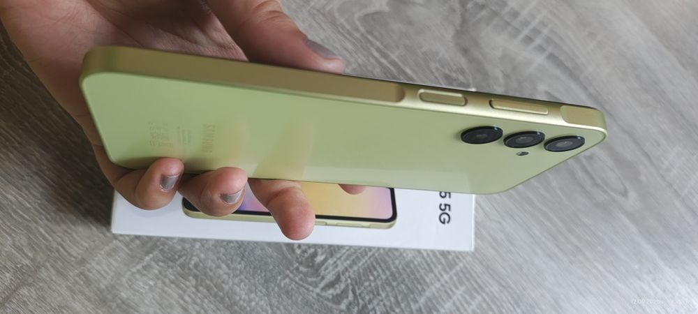 Телефон Samsung Galaxy A25  5G 256/8GB