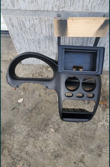 Matiz 10li manitorga ramka yengi matizga