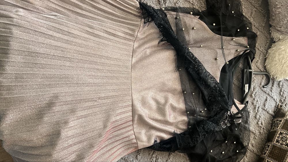 Продам платье в хорошем состоянии!