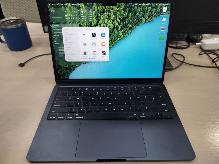Macbook Air M4, 256/16, 13’, 96%
