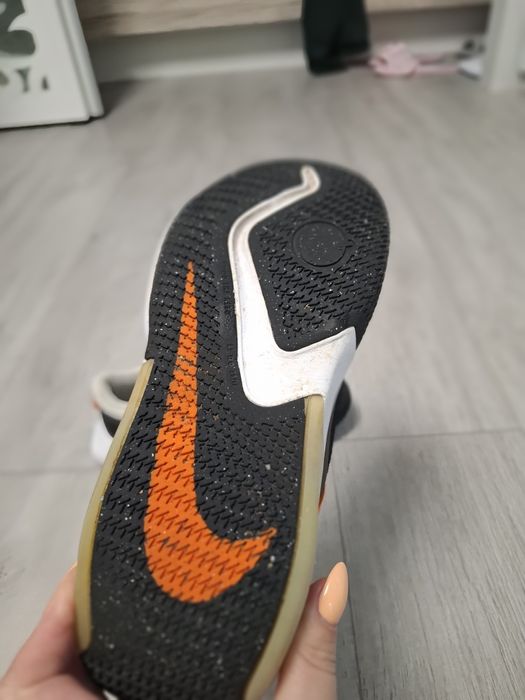 Оригинални  маратонки на  найк 36н.