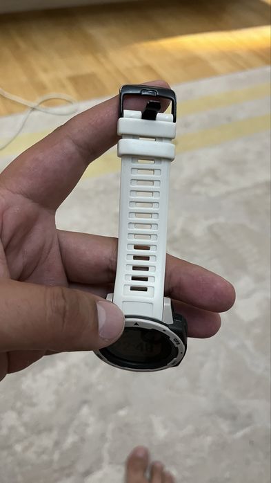 Garmin instinct