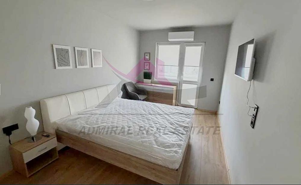 Дава се под наем Тристаен апартамент в Варна, Цветен квартал - 65 кв.м за 700 € - Снимка #2