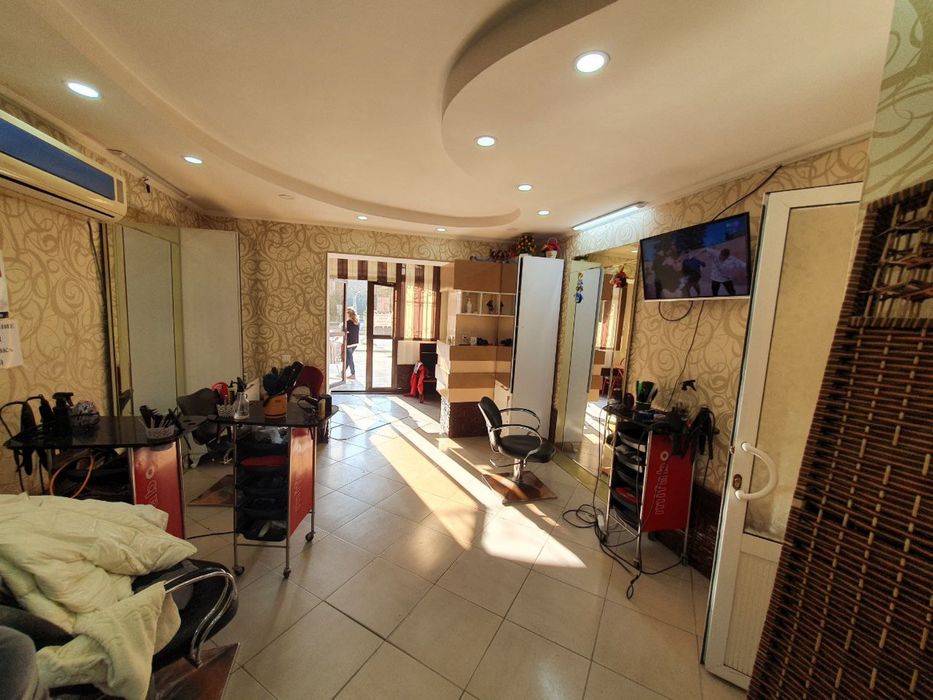 Офис ва салон сартарошхонага арендага берилади