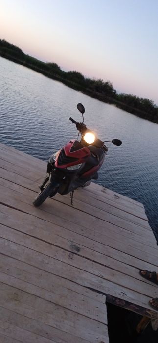 Продам скутер 80 кубов