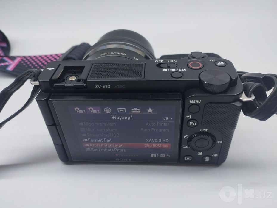 Sony ZV-E10 Kit, zoʻr yangidek holatda
