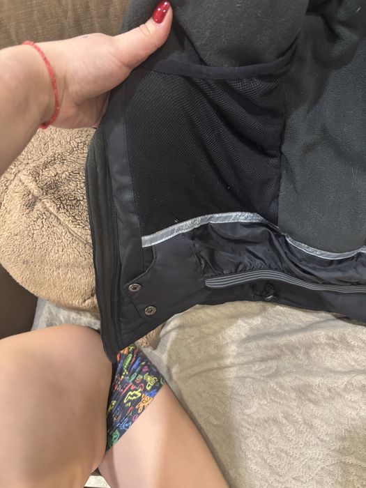 Продам куртку зимнюю