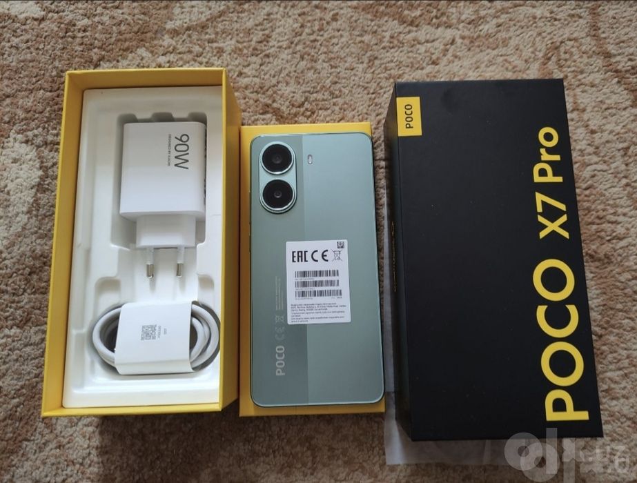 Poco X7 pro 12+12/512 Gb! Состояние идеал + чехол, смарт соат, 3 шнур