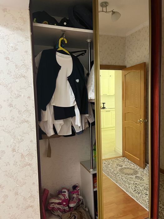 Шкаф для прихожей