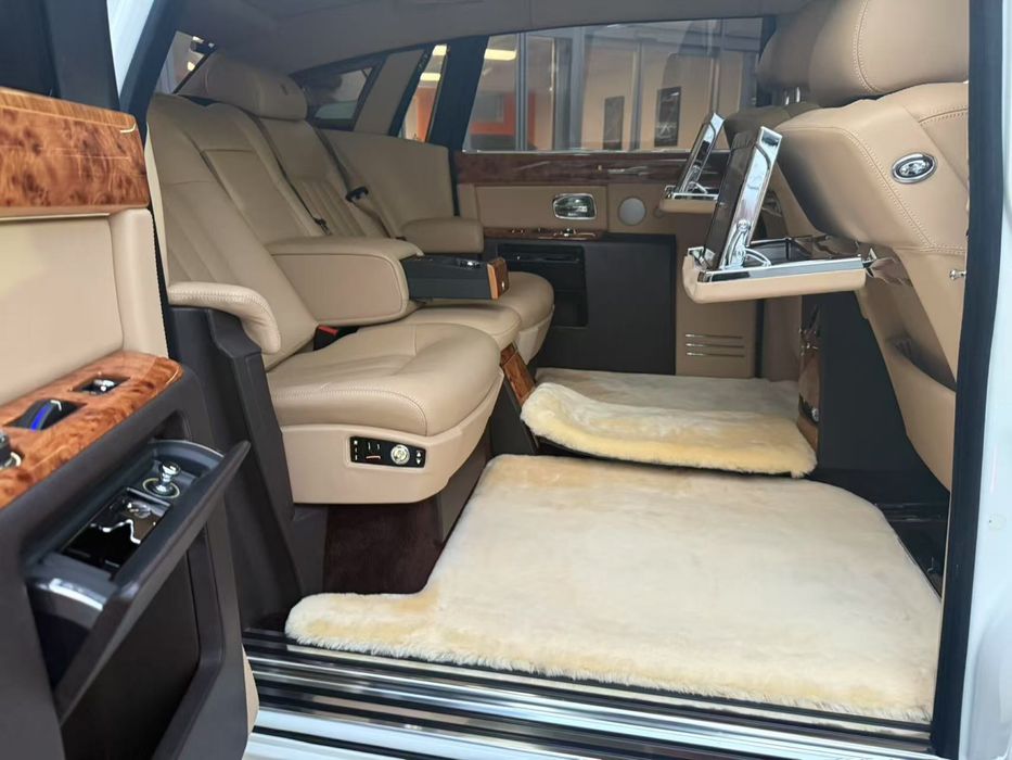Rolls Royce Phantom Long Version