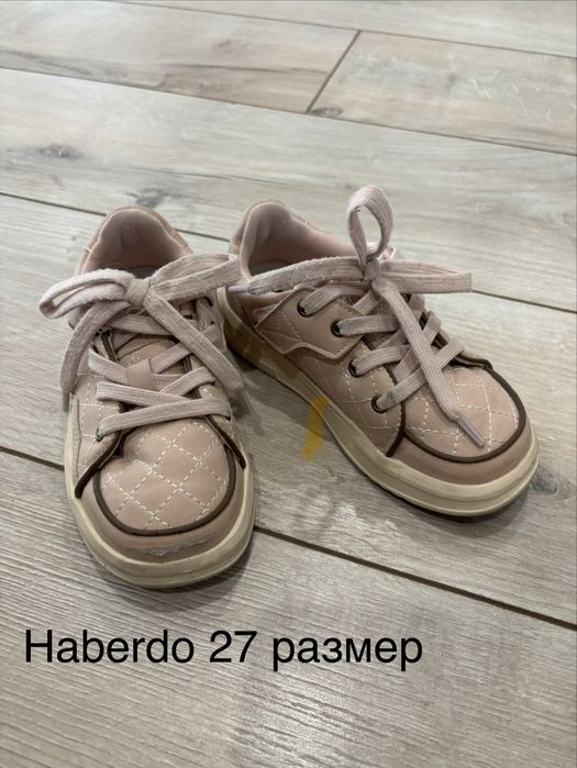 Отдам детскую обувь