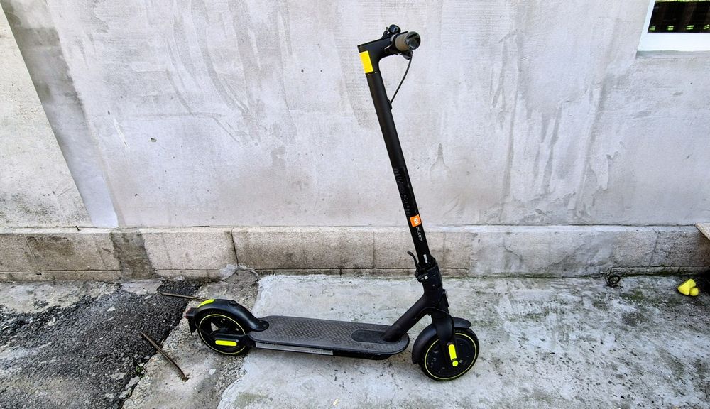 Trotineta electrica "Mi Electric Scooter Pro"- 31Km/h